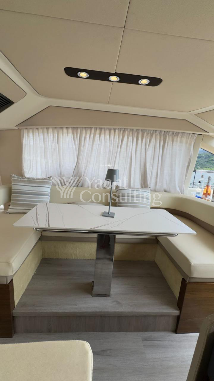 Azimut 56