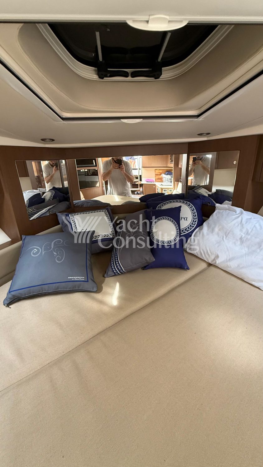 Sea Ray 375