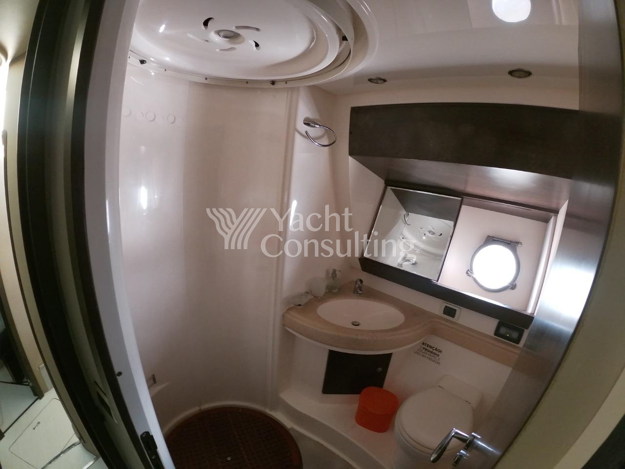 Intermarine 560 Full