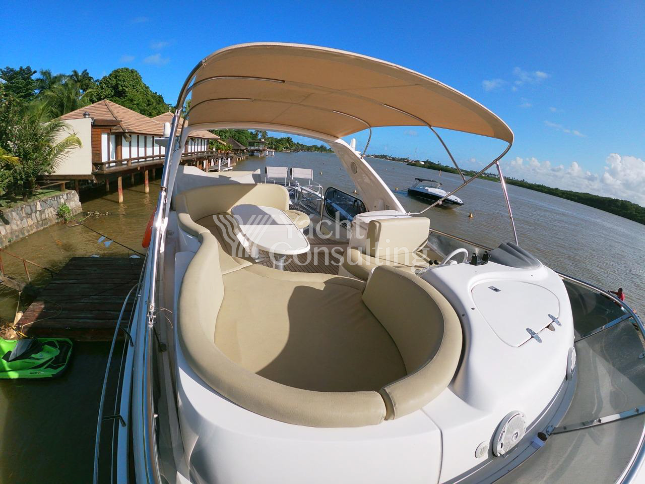 Intermarine 560 Full