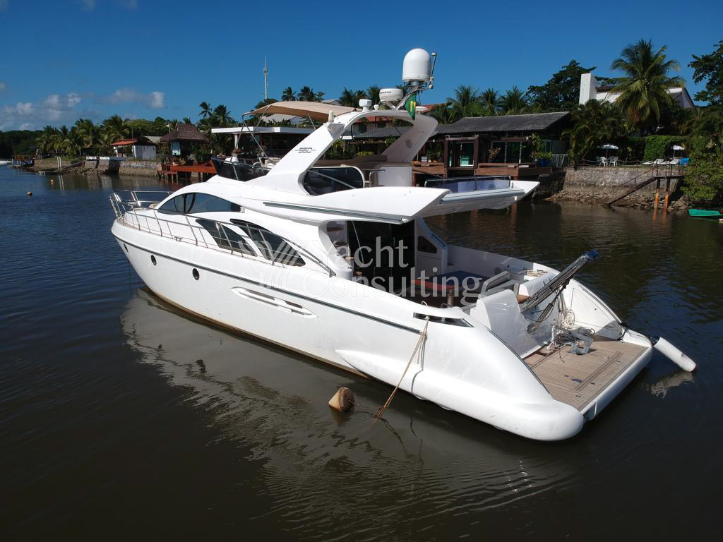 Intermarine 560 Full