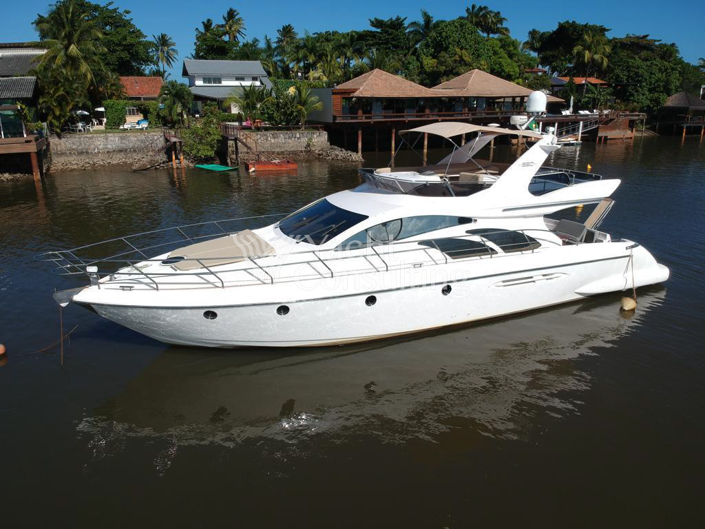 Intermarine 560 Full